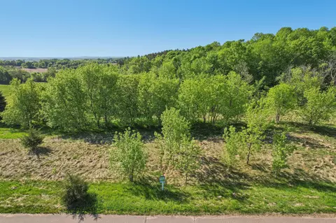 lot10 Block 5 Silo Ct, Shafer, MN 55074