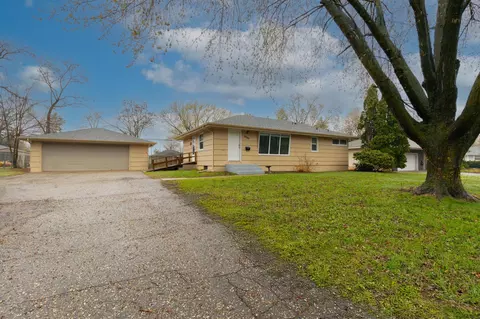 6949 Janell Ave N, Brooklyn Park, MN 55428