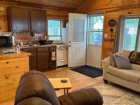 Kitchen - 1226 Lake St E, Osakis, MN 56360 photo 1 of 4