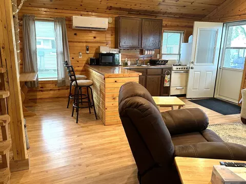 Kitchen - 1226 Lake St E, Osakis, MN 56360 photo 2 of 4