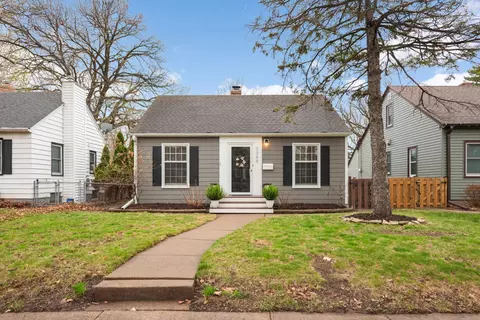 1368 Scheffer Ave, Saint Paul, MN 55116