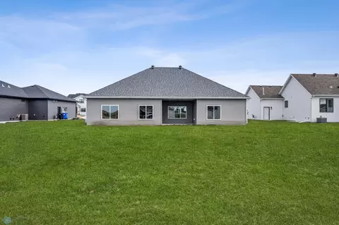 Exterior - 4242 Bristlecone Loop S, Fargo, ND 58104 photo 1 of 2