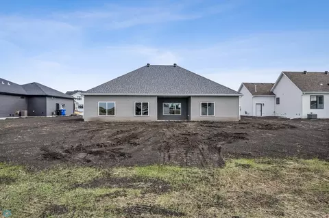 Exterior - 4242 Bristlecone Loop S, Fargo, ND 58104 photo 2 of 2