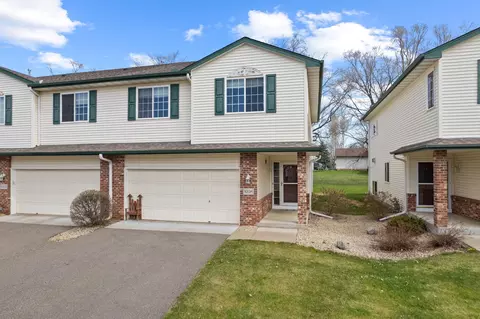 9208 E Point Douglas Ln S, Cottage Grove, MN 55016