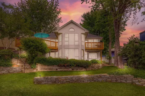 3310 Lake Johanna Blvd, Arden Hills, MN 55112