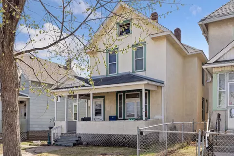 734 Watson Ave, Saint Paul, MN 55102