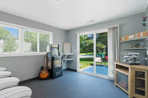 4677 Ridge Cliff Dr, Eagan, MN 55122 photo 17