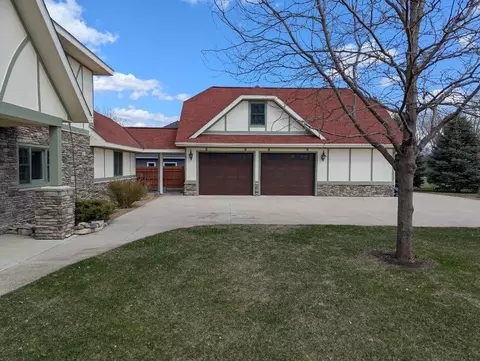 Exterior - 68886 215th St, Darwin, MN 55324 photo 6 of 26