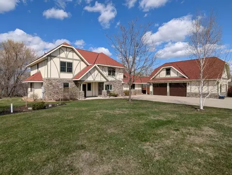 Exterior - 68886 215th St, Darwin, MN 55324 photo 5 of 26