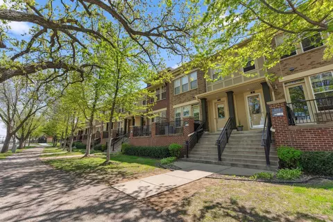 3712 Wooddale Ave S #2, Saint Louis Park, MN 55416