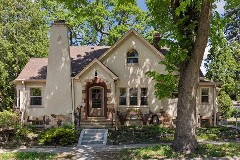 3500 Oliver Ave N, Minneapolis, MN 55412