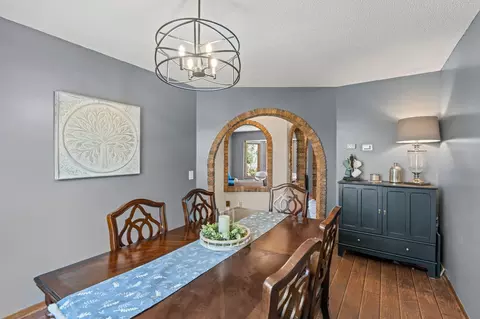 Dining - 3685 Birchpond Rd, Eagan, MN 55122 photo 2 of 4
