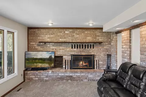 Living - 3685 Birchpond Rd, Eagan, MN 55122 photo 8 of 10