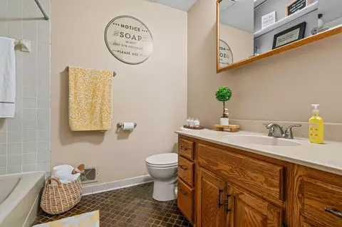 Bath - 3685 Birchpond Rd, Eagan, MN 55122 photo 2 of 3