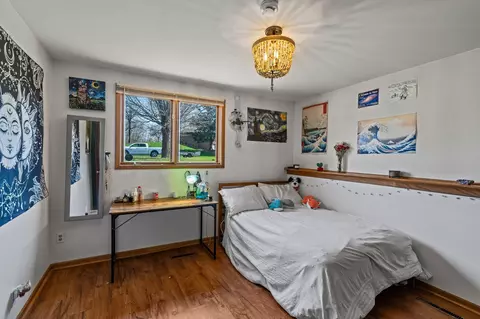 Bedroom - 3685 Birchpond Rd, Eagan, MN 55122 photo 8 of 9