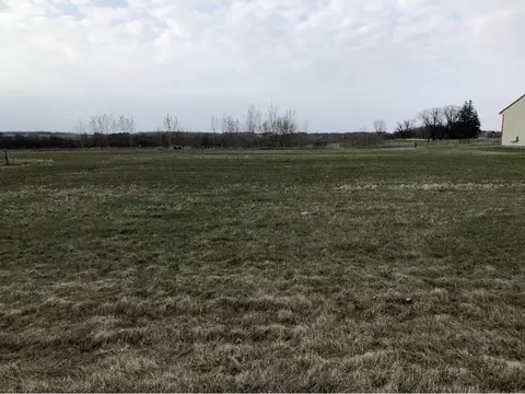 160 26th St NW, Owatonna, MN 55060