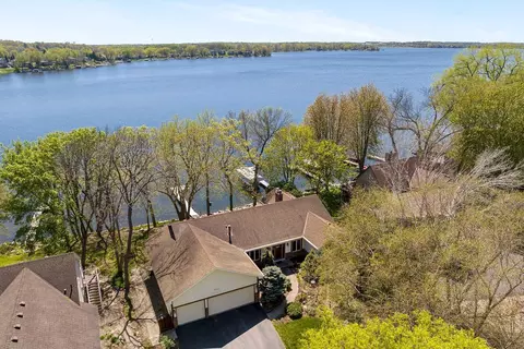 3111 Spring Lake Rd SW, Prior Lake, MN 55372