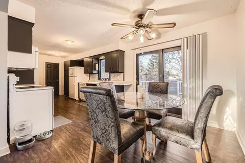 144 Strese Ln, Apple Valley, MN 55124