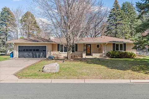 1200 Unity Ave N, Golden Valley, MN 55422