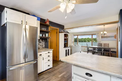 Kitchen - 17841 180th St W, Faribault, MN 55021 photo 4 of 5
