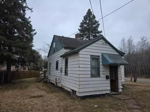 1100 Lincoln Ave, Eveleth, MN 55734