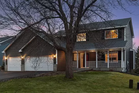2330 Ponds Way, Shakopee, MN 55379