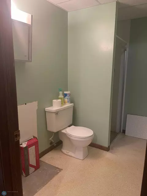 403 6th Ave E, Lisbon, ND 58054 photo 32