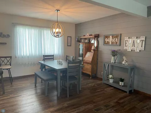 403 6th Ave E, Lisbon, ND 58054 photo 7