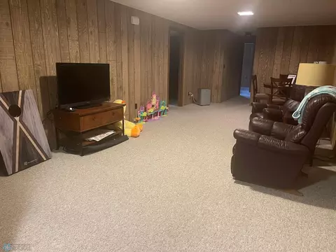 403 6th Ave E, Lisbon, ND 58054 photo 28