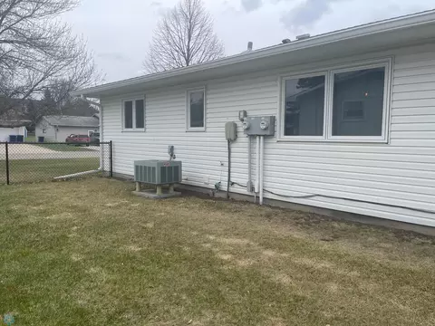 403 6th Ave E, Lisbon, ND 58054 photo 41