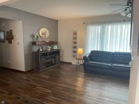 403 6th Ave E, Lisbon, ND 58054 photo 6