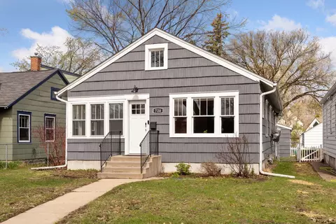 720 Cedar Lake Rd S, Minneapolis, MN 55405