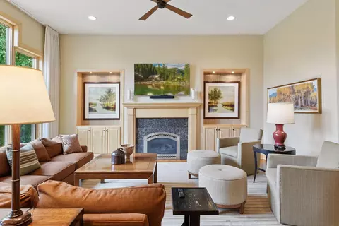 Living - 7250 Jubert Ln, Hamel, MN 55340 photo 4 of 13