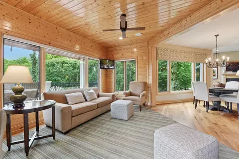 Living - 7250 Jubert Ln, Hamel, MN 55340 photo 8 of 13