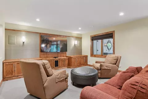 Living - 7250 Jubert Ln, Hamel, MN 55340 photo 12 of 13