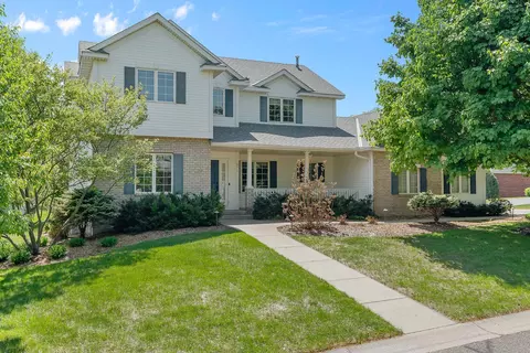 671 Heron Cir N, Oakdale, MN 55128