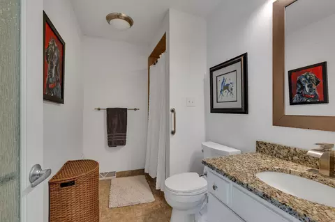 Bath - 2004 13th St S, Saint Cloud, MN 56301 photo 4 of 6