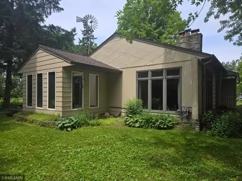 318 2nd Ave SW, Milltown, WI 54858