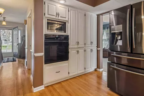 Entry Way - 2018 Crestview Ln, Brainerd, MN 56401 photo 1 of 15