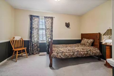 Bedroom - 2018 Crestview Ln, Brainerd, MN 56401 photo 5 of 8