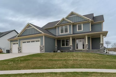 2162 Whitlee Ln SW, Rochester, MN 55902