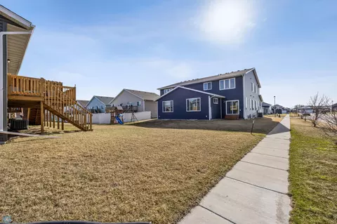 Exterior - 38 Cedar Dr, Mapleton, ND 58059 photo 3 of 3