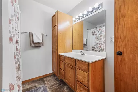 Bath - 38 Cedar Dr, Mapleton, ND 58059 photo 1 of 2