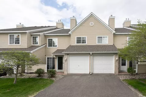 2225 Ranchview Ln N #9, Plymouth, MN 55447
