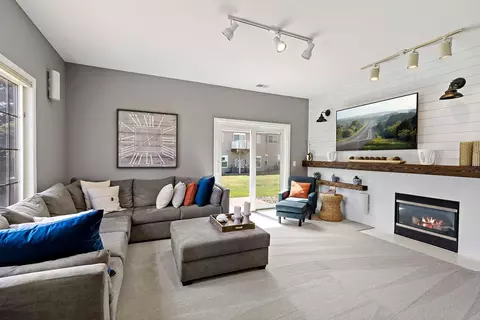 15747 France Way # 1511, Apple Valley, MN 55124