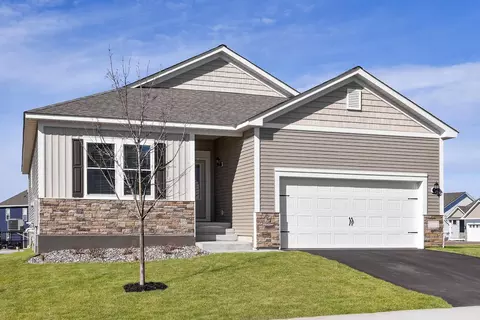 10213 Twin Lakes Pkwy NW, Elk River, MN 55330