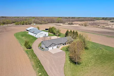 40610 Vickers St NE, Stanchfield, MN 55080