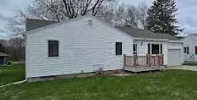 Exterior - 141 Ray Ave, Jackson, MN 56143 photo 2 of 3