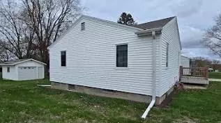 Exterior - 141 Ray Ave, Jackson, MN 56143 photo 3 of 3