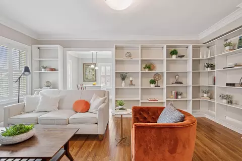 2615 Park Ave #214, Minneapolis, MN 55407